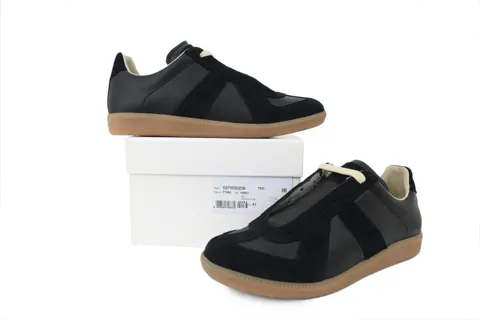Maison Margiela Replica GAT Black/Gum – photo 7