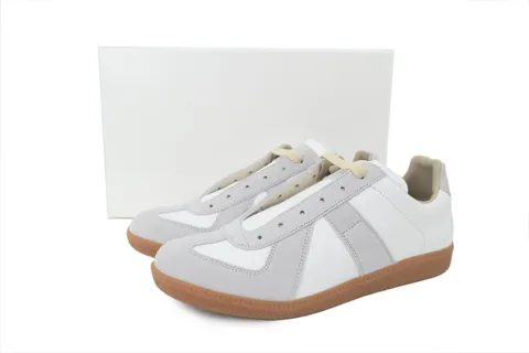 Maison Margiela Replica GAT White/Grey – photo 6
