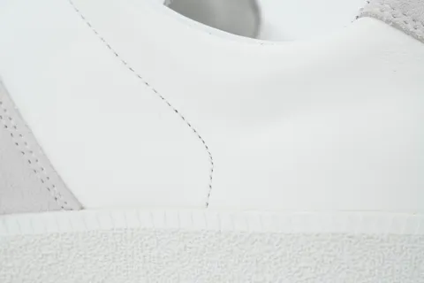 Maison Margiela Replica GAT Triple White – photo 5