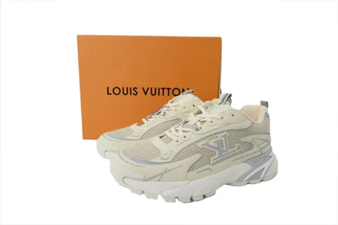 Louis Vuitton Runner Tatic White – photo 6