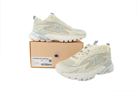Louis Vuitton Runner Tatic White – photo 7