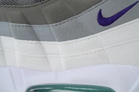 Nike Air Max 95 Grape – photo 5