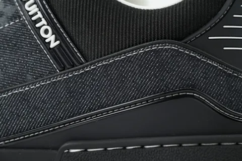 Louis Vuitton Trainer Black Denim – photo 5