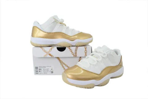 Air Jordan 11 Low Mother – photo 7