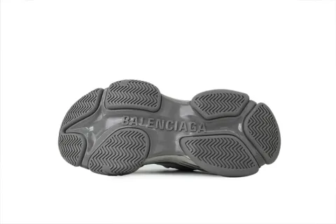 Balenciaga Triple S Gradient Grey – photo 4
