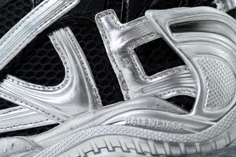 Balenciaga Runner Black/Silver – photo 5