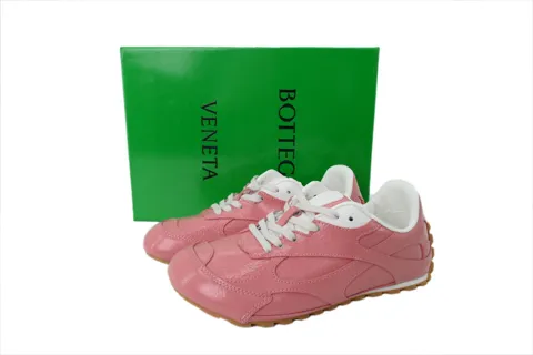 Bottega Veneta Orbit Camellia – photo 6