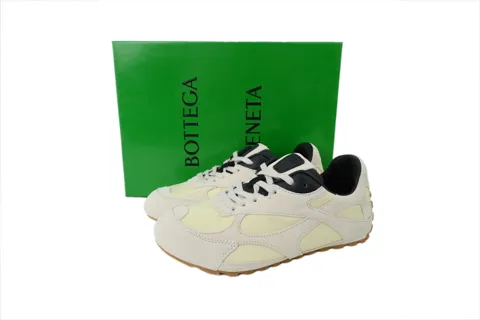 Bottega Veneta Orbit Sea Salt Black – photo 6