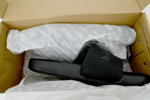 Lululemon Restfeel Slide Triple Black – photo 9