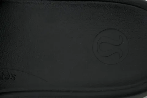 Lululemon Restfeel Slide Triple Black – photo 5