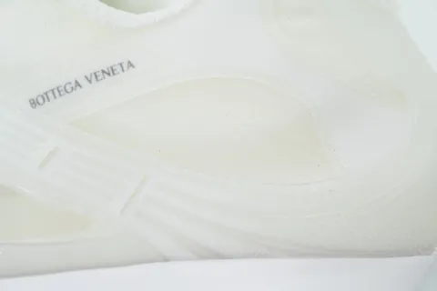 Bottega Veneta Orbit Glass – photo 5
