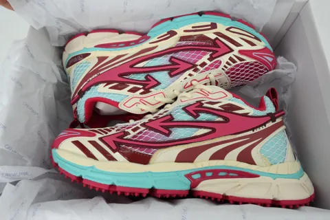 Off-White Be Right Back Powder Blue Coral Red – photo 8