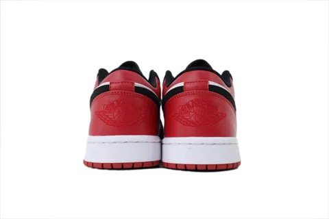 Air Jordan 1 Low Black Toe – photo 3