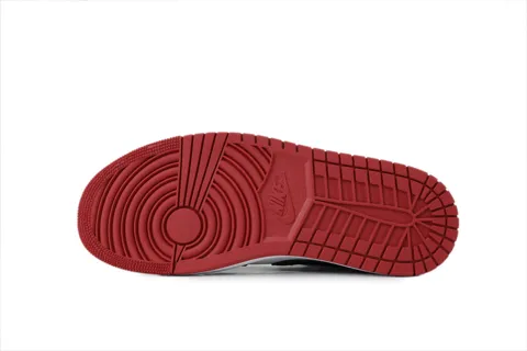 Air Jordan 1 Low Black Toe – photo 4