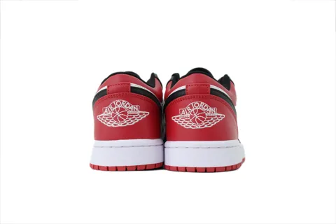 Air Jordan 1 Low Bred Toe – photo 3