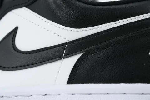 Air Jordan 1 Low Panda – photo 5