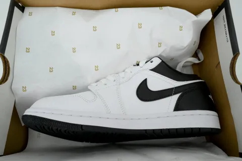 Air Jordan 1 Low White Black – photo 8