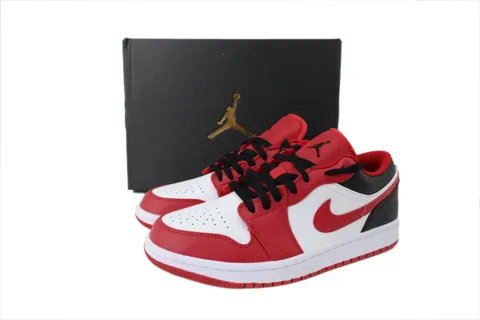 Air Jordan 1 Low Reverse Black Toe – photo 6