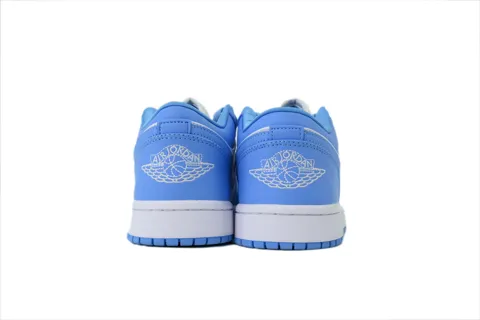 Air Jordan 1 Low Unc – photo 3