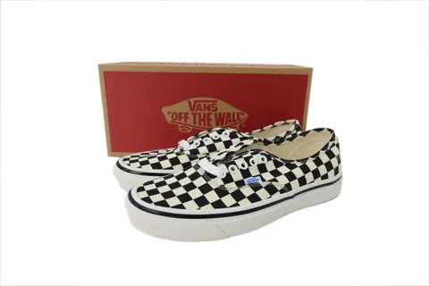 Vans Authentic Anaheim Factory – photo 6