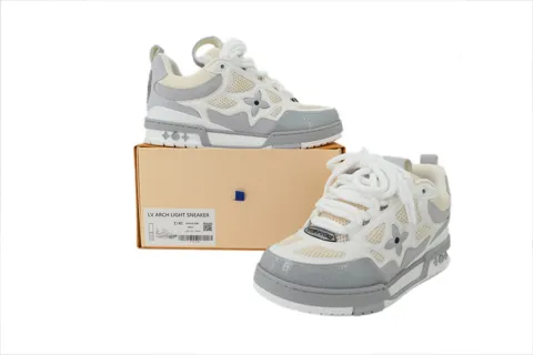 Louis Vuitton Skate Grey – photo 7