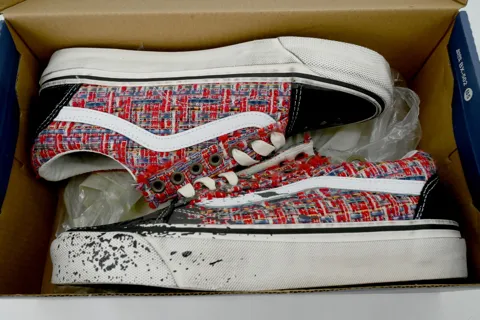 Vans Old Skool Red Black – photo 8