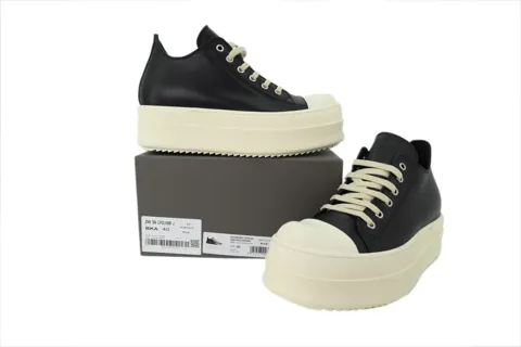 Rick Owens Mega Bumper Black Milk – photo 7