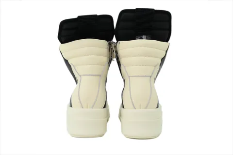 Rick Owens Mega Bumper Black Milk – photo 3