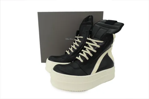 Rick Owens Mega Bumper Black Milk – photo 6