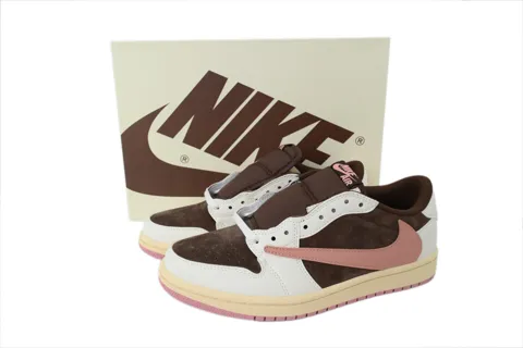 Travis Scott x Air Jordan 1 Low Dark Pony/Pink Oxford – photo 6