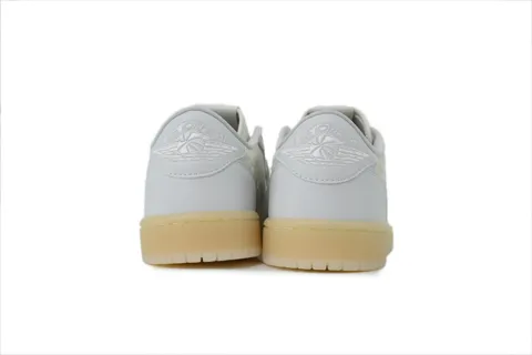 Air Jordan 1 Low Rabbit Floral Swoosh – photo 3