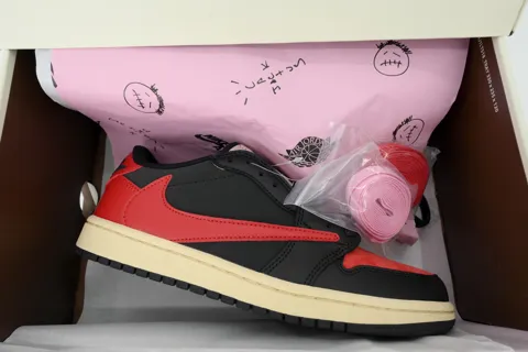 Travis Scott x Air Jordan 1 Low Red/Black – photo 8