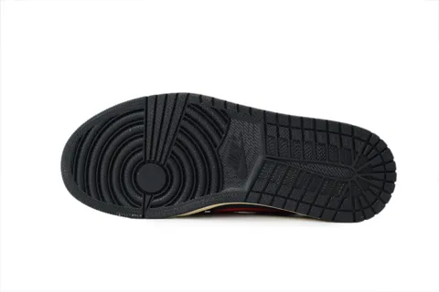 Travis Scott x Air Jordan 1 Low Red/Black – photo 4