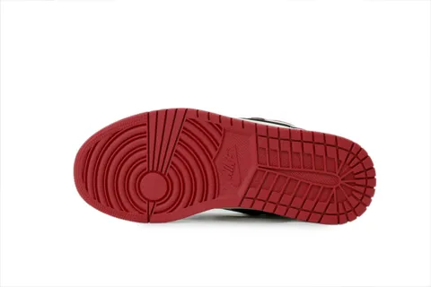 Air Jordan 1 High Bred Toe – photo 4