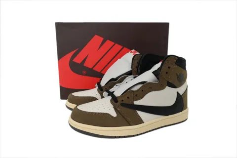 Travis Scott x Air Jordan 1 High Mocha – photo 6