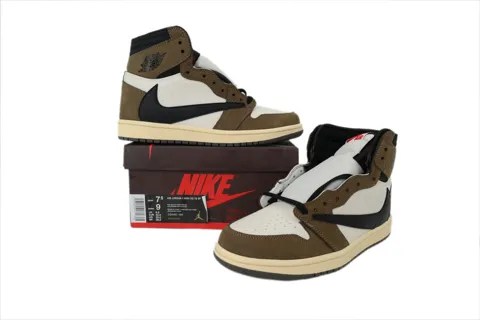 Travis Scott x Air Jordan 1 High Mocha – photo 7