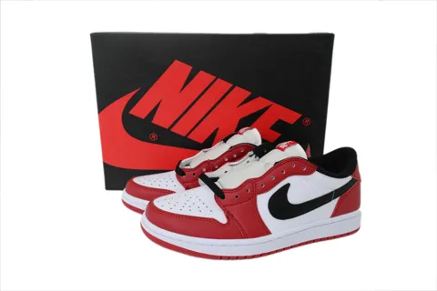 Air Jordan 1 Low Chicago – photo 6