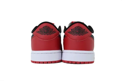 Air Jordan 1 Low Chicago – photo 3
