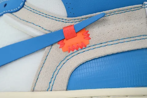 Off-White x Air Jordan 1 High Unc – photo 5