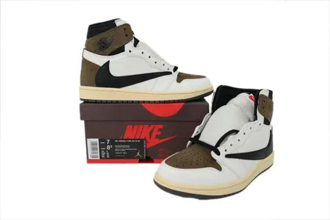 Travis Scott x Air Jordan 1 High Mocha – photo 7