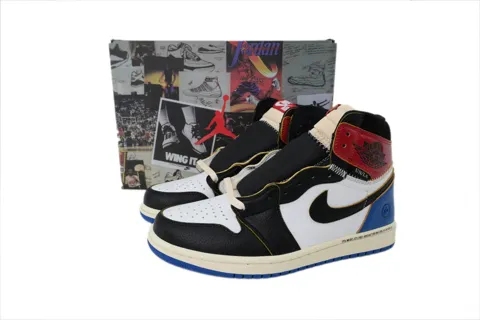 Fragment Design x Air Jordan 1 High Varsity Red – photo 6
