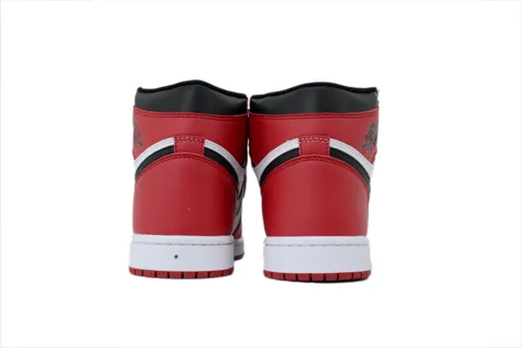 Air Jordan 1 High Chicago – photo 3