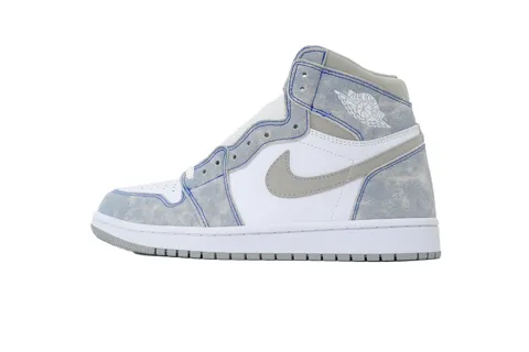 Air Jordan 1 High Hyper Royal