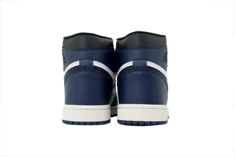 Air Jordan 1 High Midnight Navy – photo 3