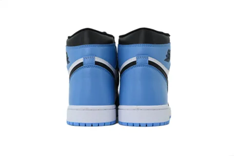 Air Jordan 1 High UNC Toe – photo 3