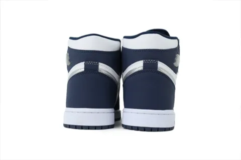 Air Jordan 1 High Midnight Navy – photo 3