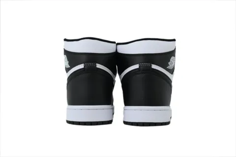 Air Jordan 1 High Black White – photo 3
