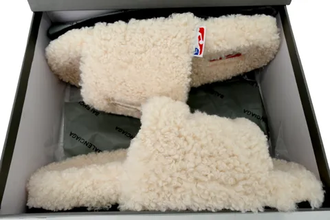 NBA x Balenciaga Furry Slide White – photo 10