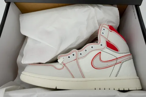 Air Jordan 1 High Phantom – photo 8