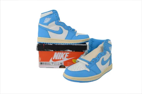 Air Jordan 1 High UNC Reimagined – photo 7